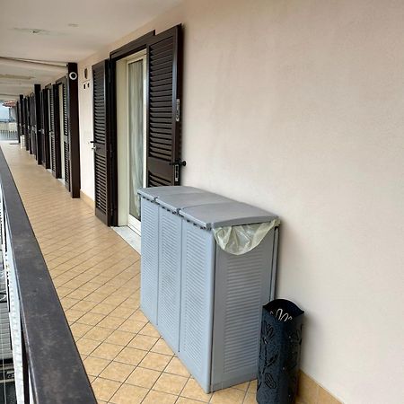 Appartamento Casa Crispino Mansarda N3 Per 3 Persone Frattaminore Zewnętrze zdjęcie