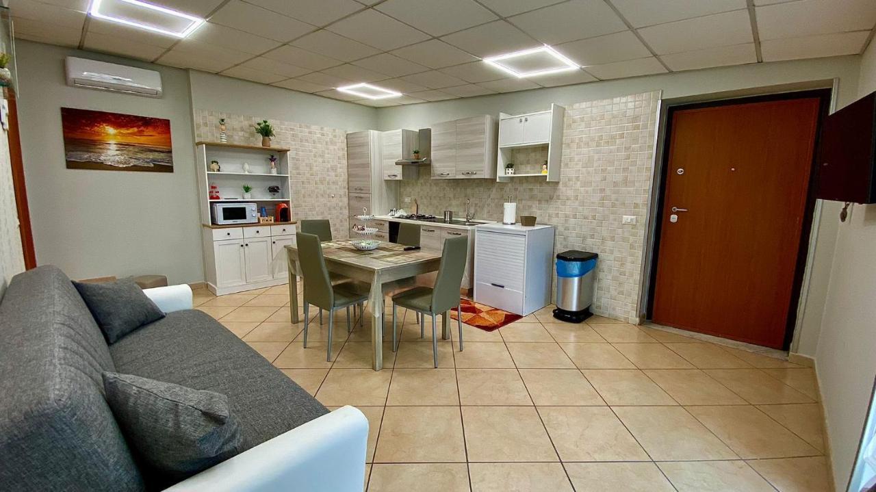 Appartamento Casa Crispino Mansarda N3 Per 3 Persone Frattaminore Zewnętrze zdjęcie